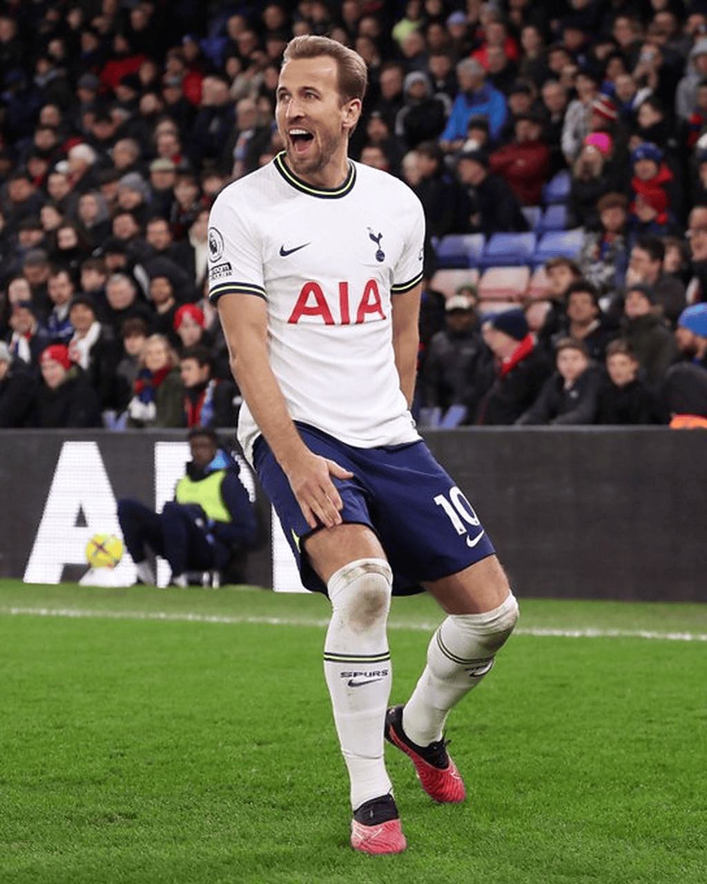 包含欧超杯赛程吃紧；勒沃库森关键时刻扳平良机；目标明确；训练强度明显提升的词条