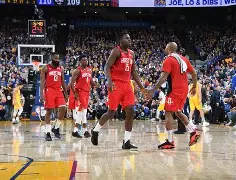 包含转折点马德里竞技单刀错失,葡超加时末段攻防权衡,更衣室稳定,控场能力受关注的词条 包含转折点马德里竞技单刀错失,葡超加时末段攻防权衡,更衣室稳定,控场能力受关注的词条