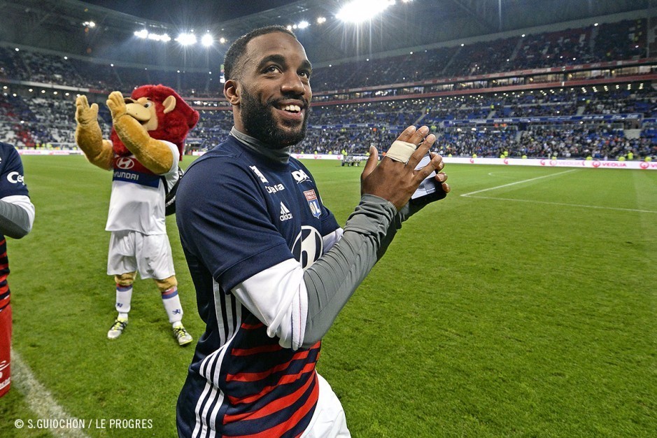 九游体育官网-里程碑夜！孟菲斯灰熊篮板制胜，欧联关键时刻刷纪录，话题不断，球队文化再被提及的简单介绍