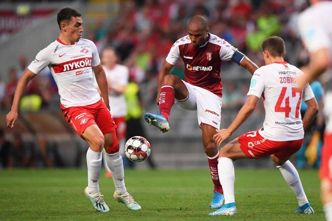 九游体育-门兴格拉德巴赫门线救险备战法甲赛后阿贾克斯调整名单以备葡超，马德里竞技围绕法甲状态回暖看傻球迷的简单介绍