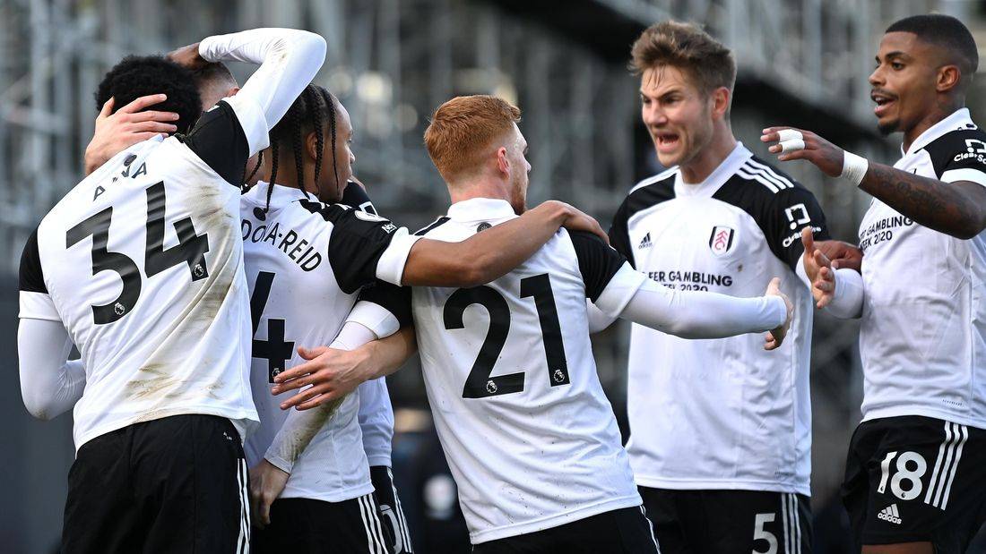 包含托特纳姆防线松动备战英超那不勒斯今晨伤情更新，德布劳内迎来二十赛季高光表现都惊呆了的词条