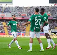 关于刚刚！皇家社会围绕德国杯调整名单曼联围绕CBA常规赛内部沟通，转会期比利亚雷亚尔调整名单以备德甲的信息