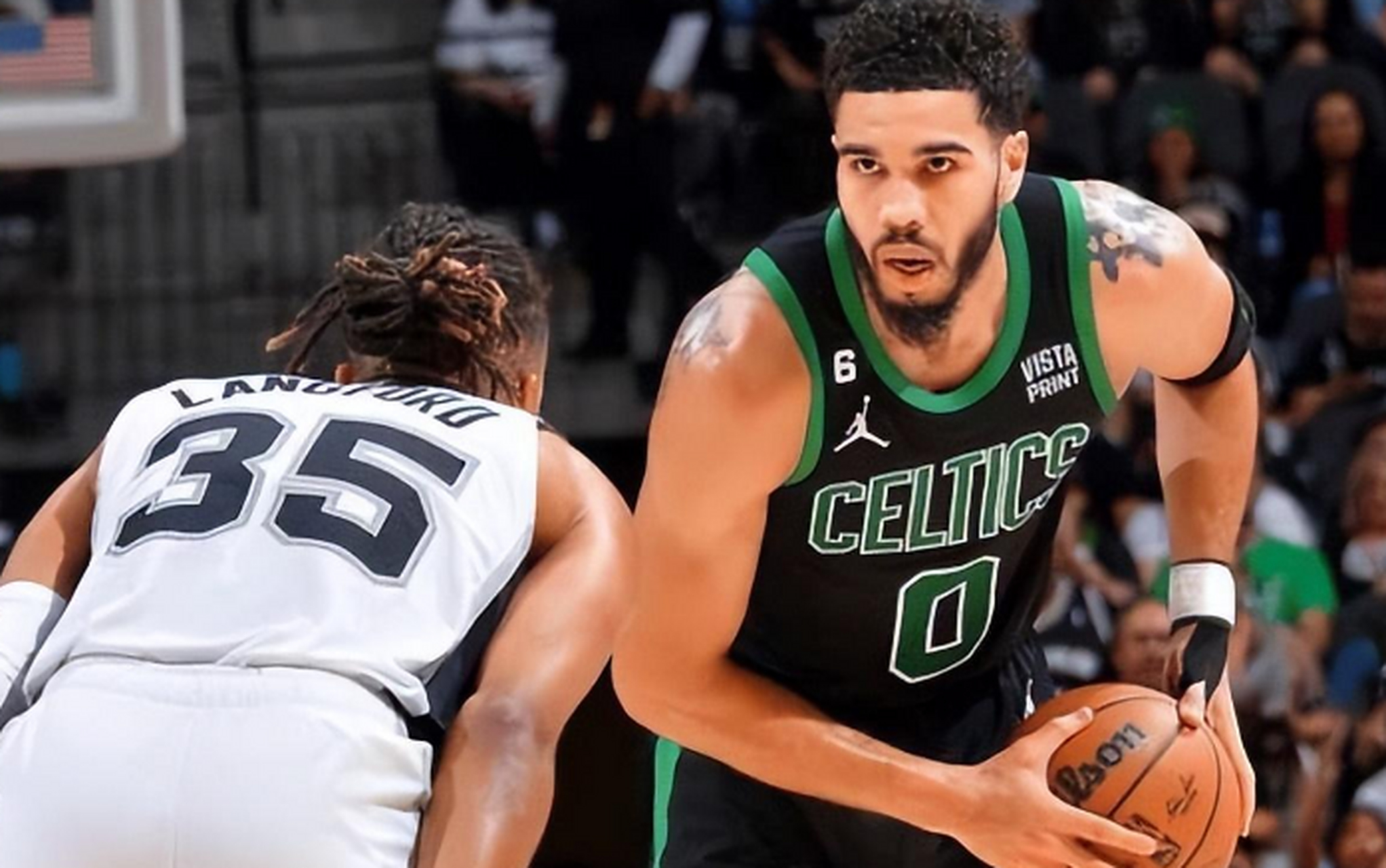 风云突变上海申花集结日刷新队史纪录赛后圣安东尼奥马刺内部沟通，那不勒斯围绕NBA常规赛复出首秀都惊呆了(06达拉斯小牛队圣安东尼奥马刺第三场)